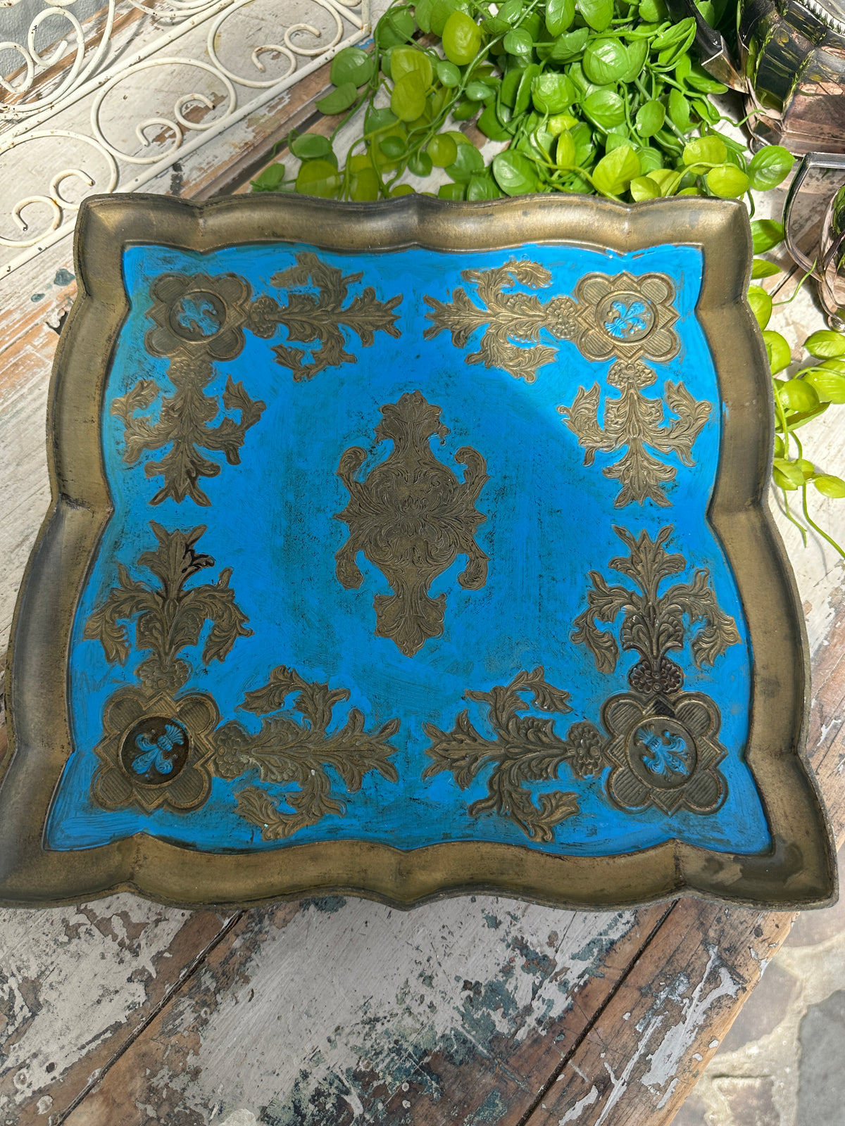 Turquoise and Old Gold Florentine table top