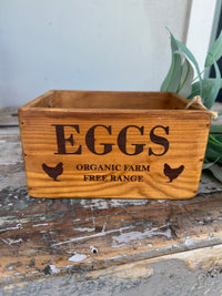 Egg & Chicken Natural 6pce wooden box