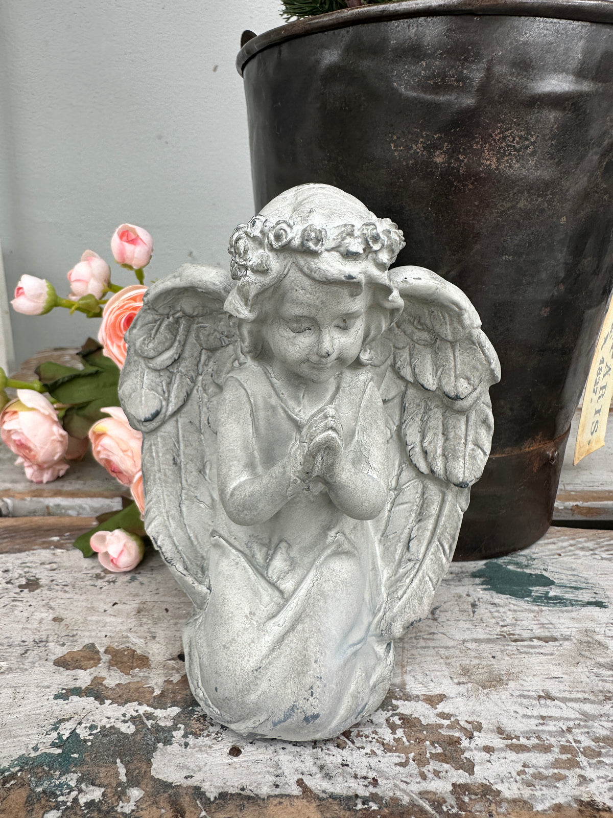 Praying Statue floral wreath