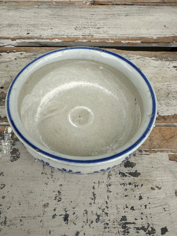 Blue & White small low planter or saucer