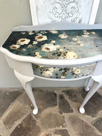 Rivers Peak Bounty Floral Demi Lune Table