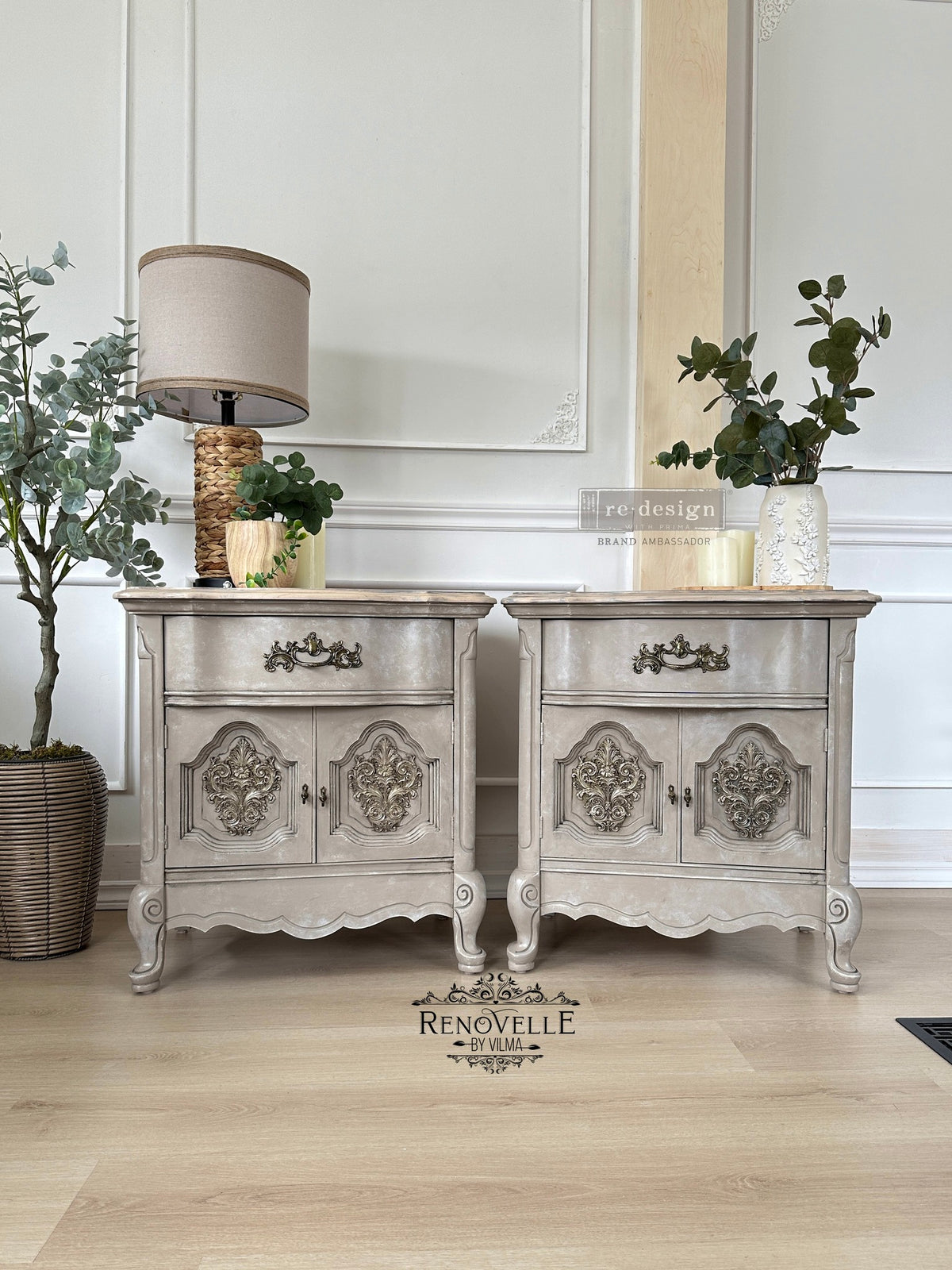 Salon De La Belle Epoque Mould by Redesign with Prima