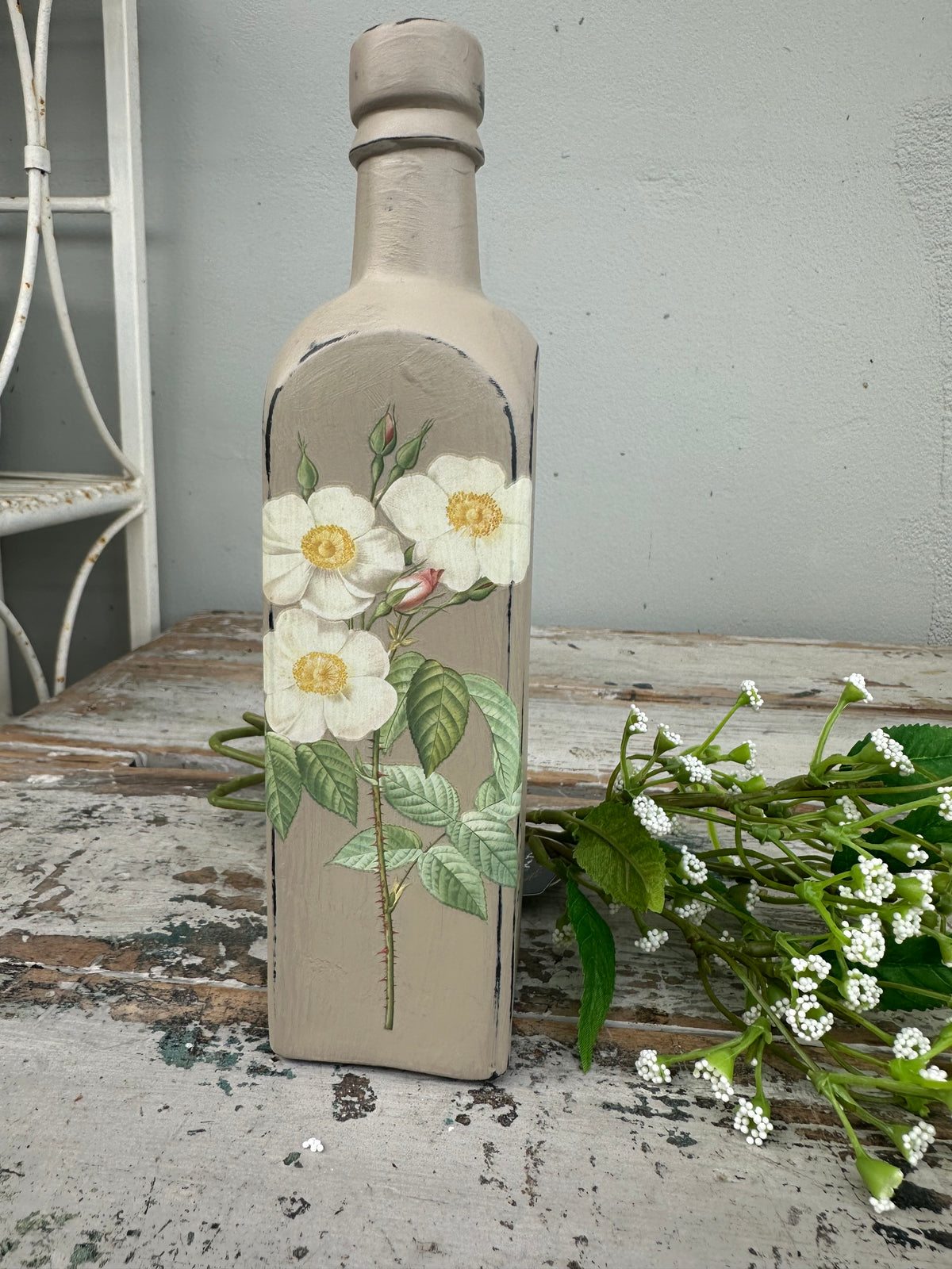 Glass bottle Clay with white floral ex the PMV studio