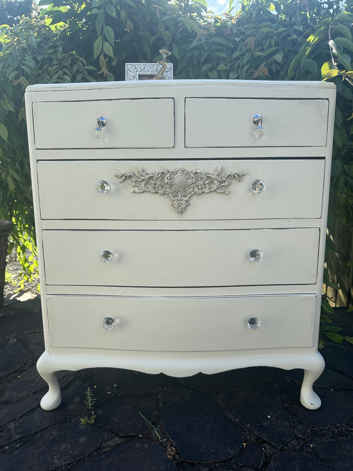 Timeless Drawer set in white