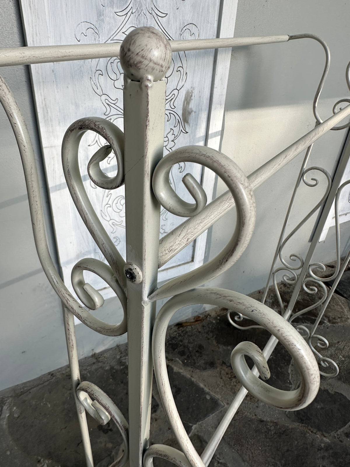 Metal Filigree Towel Rail Aged Cream Collect only