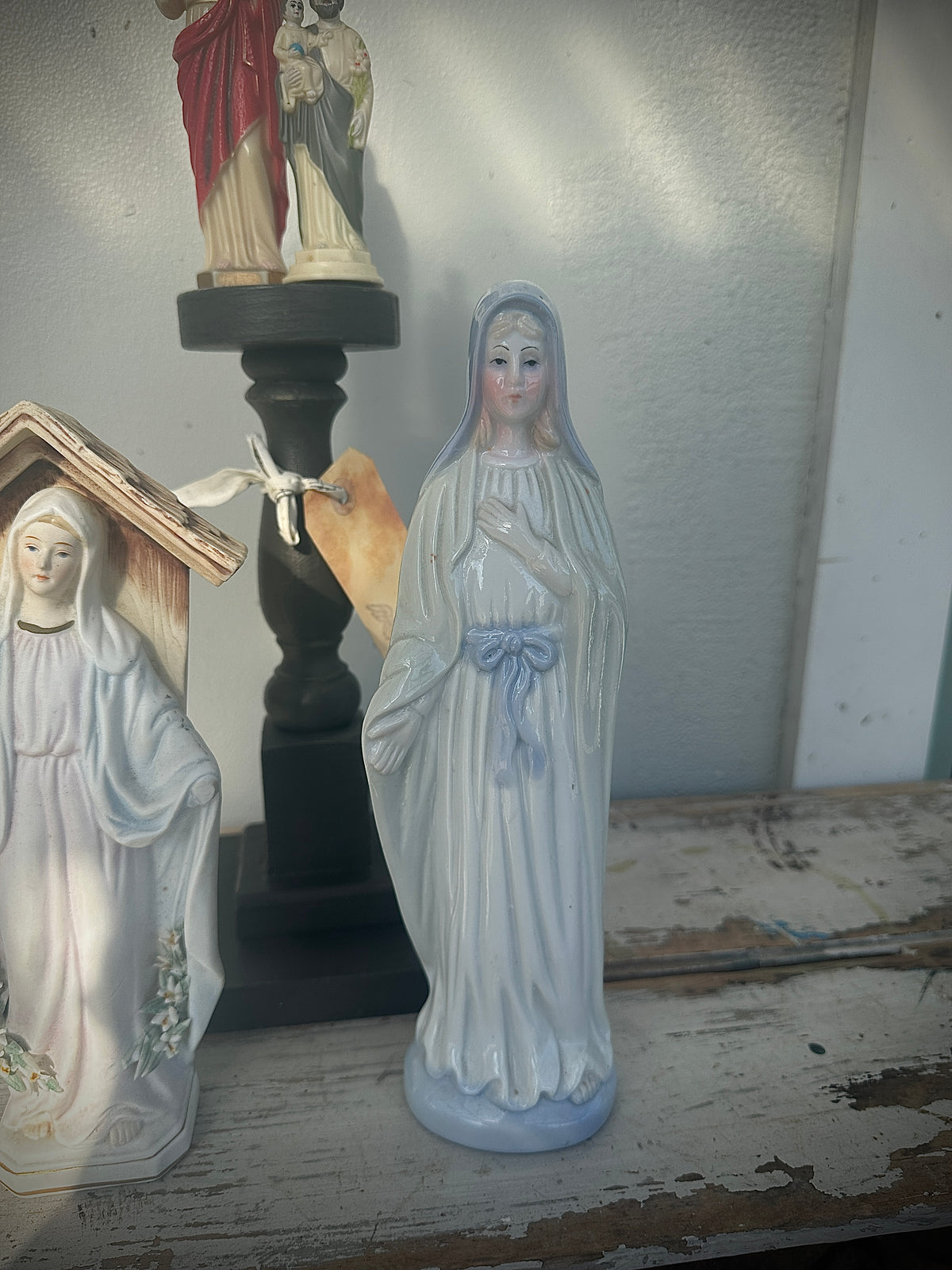 Religious Statue in Ceramic woman Blue & white