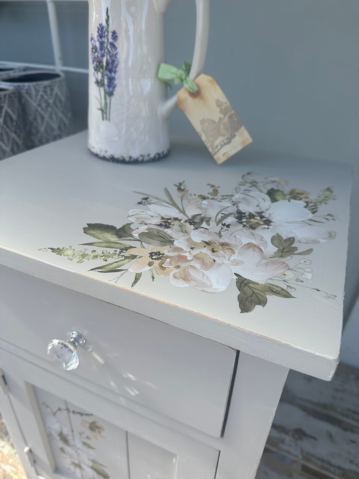 Delicate Flowers & Imperial Linen Bedside table