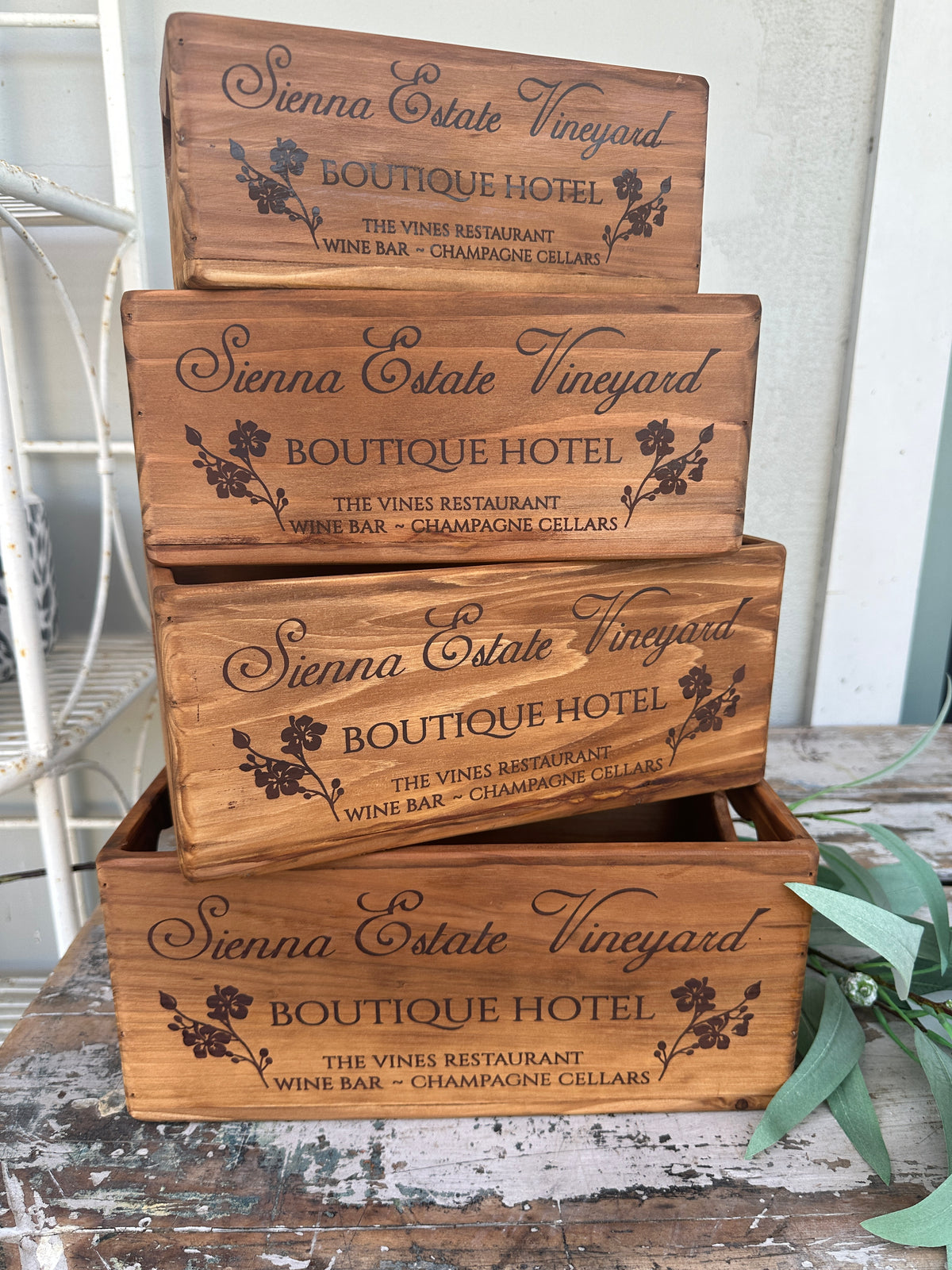 Sienna Estate Vineyard wooden box - 4 different sizes