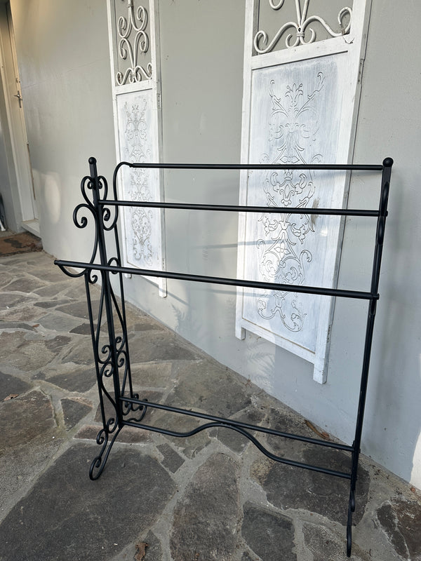 Metal Filigree Towel Rail Black Collect only