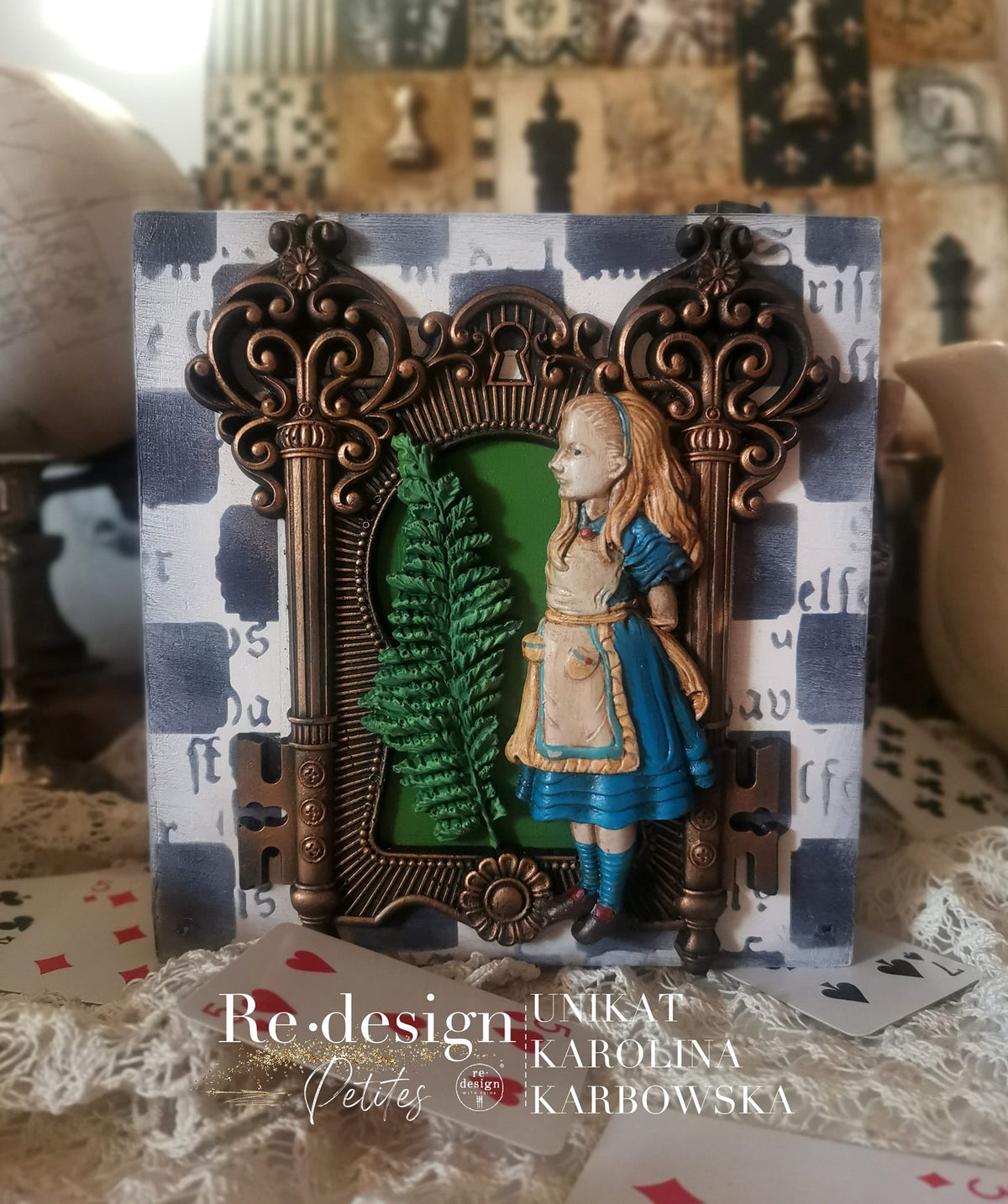 Following Alice Lost in Wonderland Mould by Redesign with Prima