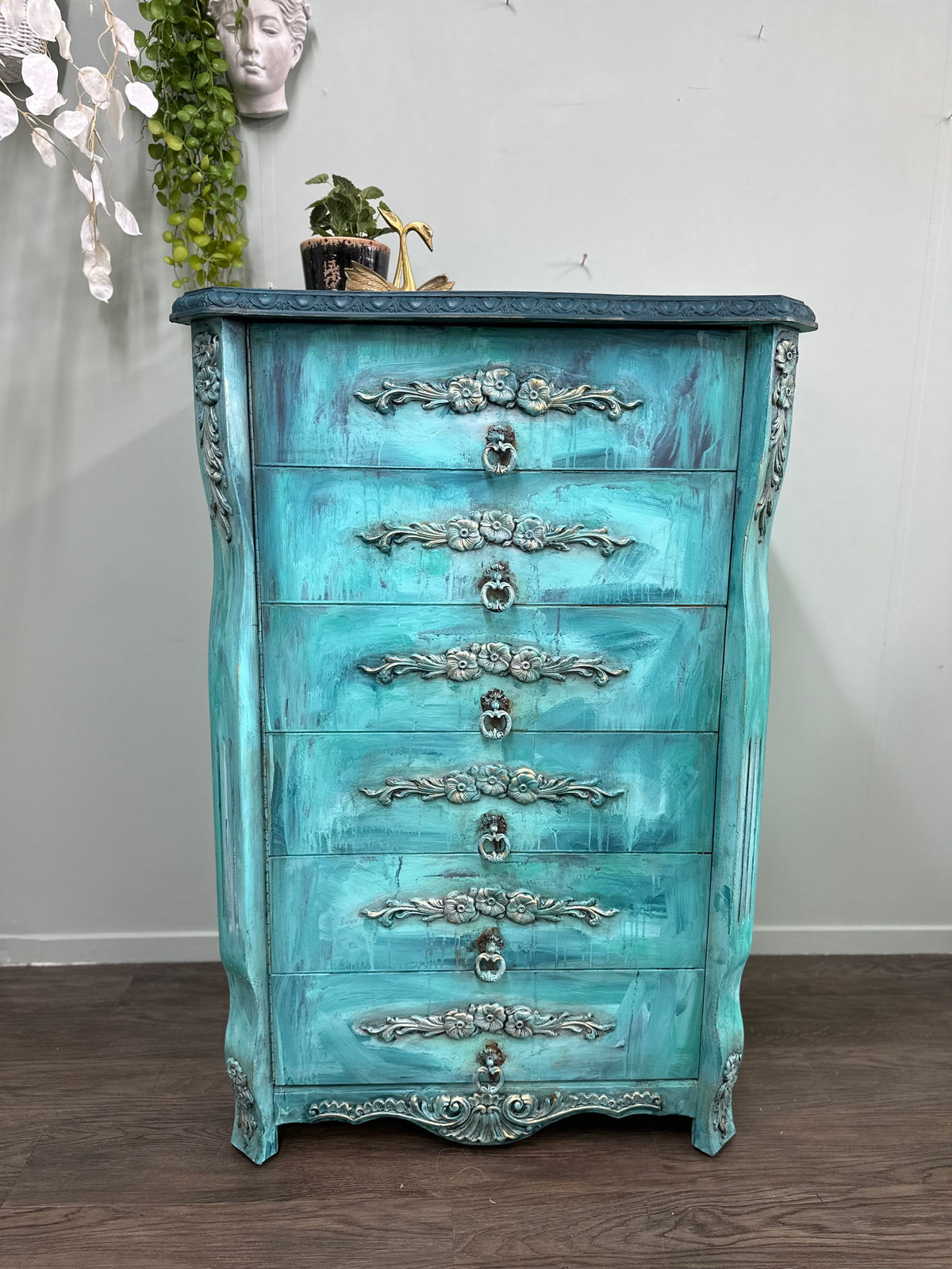 Ocean Blend Linen Press Cupboard | Paint Me Vintage