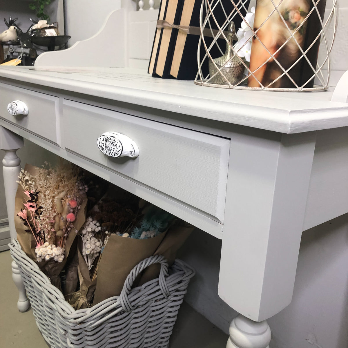 Imperial Linen Shabby Chic Washstand