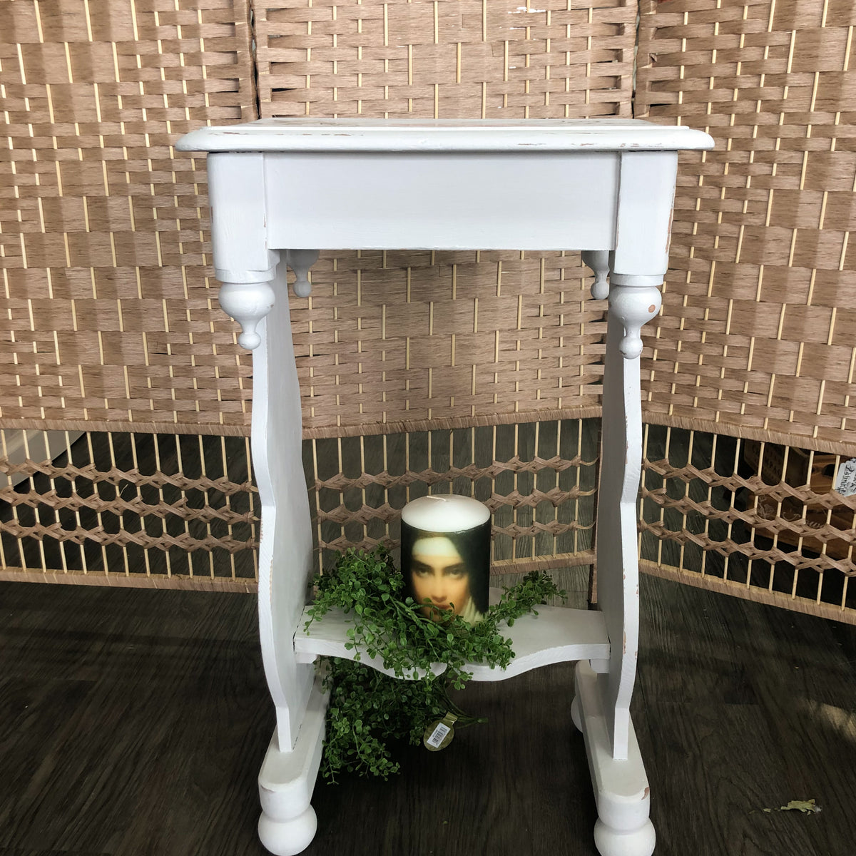 Calicut Floral English Side table